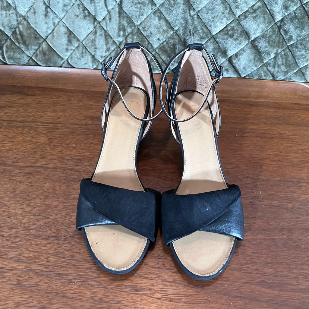 Womens Franco Sarto Womens Sandals